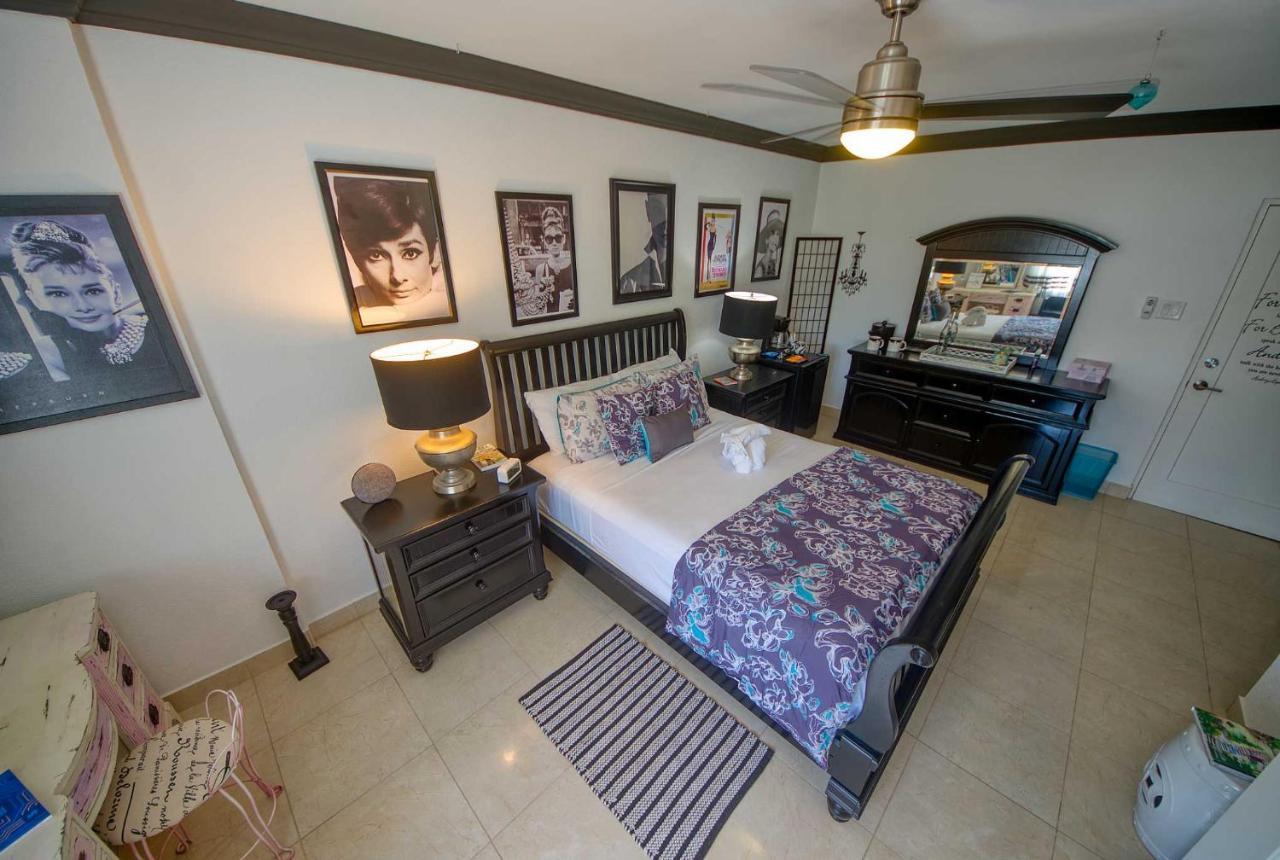 Hidden Gem Barbados Bed and Breakfast Christ Church Exteriör bild